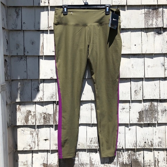 Nike Pants - NWT Nike Dri-Fit Leggings sz.L